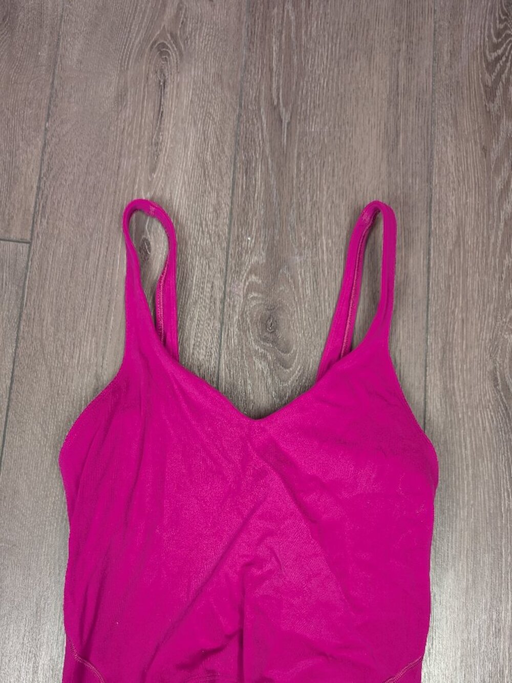 Lululemon magenta align top